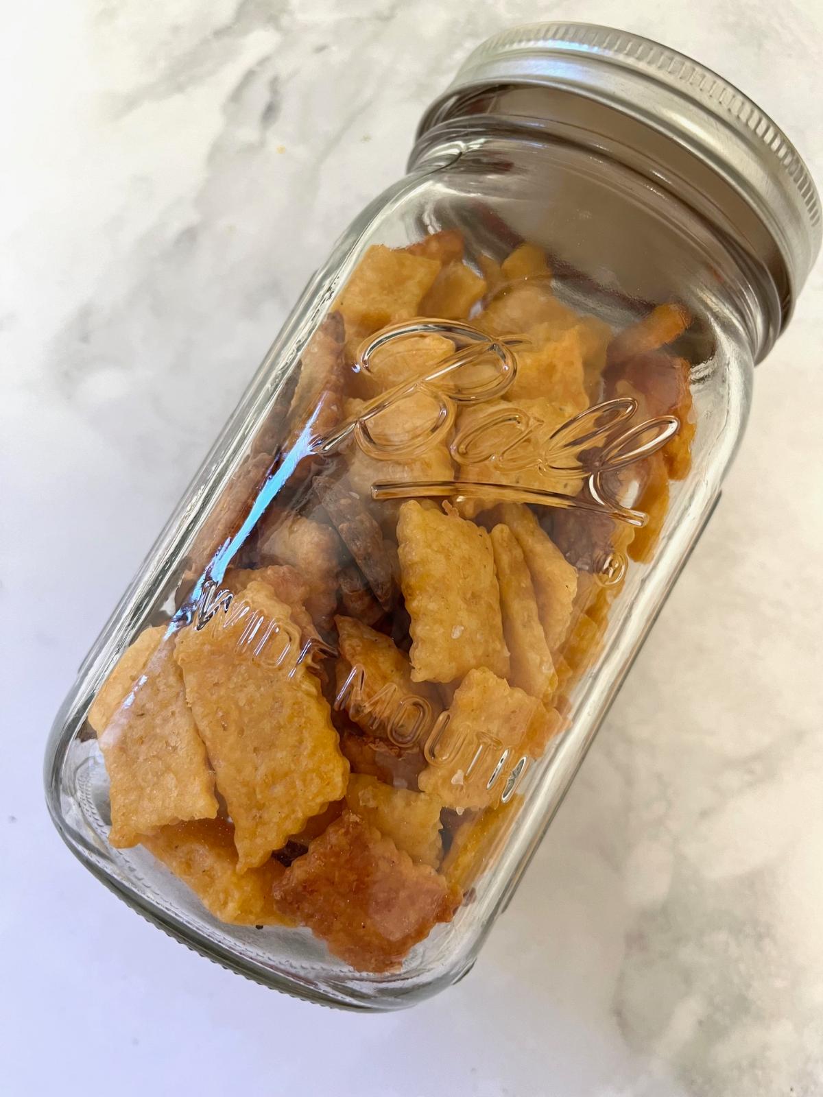 sourdough cheez-its in a mason jar