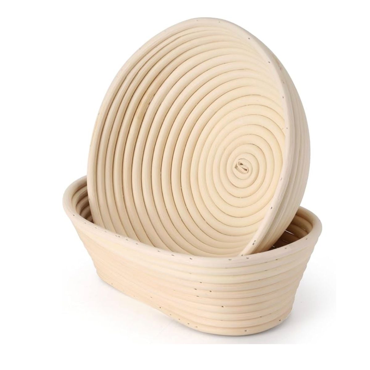 Round and oval proofing baskets. 