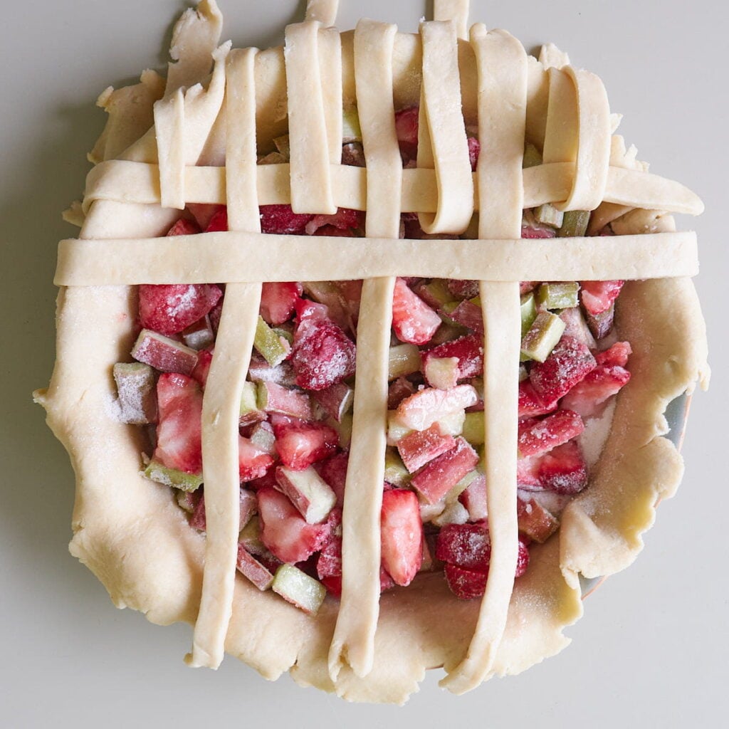How to make a lattice crust with sourdough pie dough with strawberry rhubarb filling.